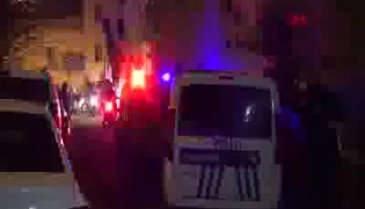 Komşu aileler arasında 'taşlı-sopalı-bıçaklı' kavga!