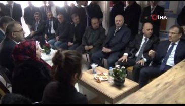 Bursa Mudanya'da Ak Partili Aday Ünal: "Hizmet etmek istiyoruz"