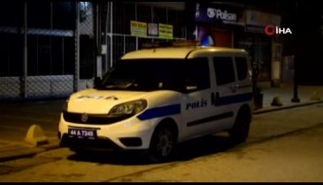 Bıçaklı kavgada kan aktı!
