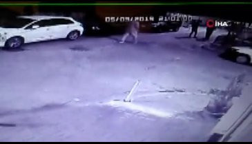 Sokak ortasında silahlı kavga!