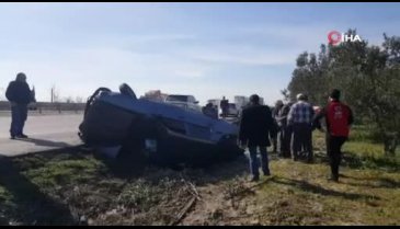 Bursa'da yoldan çıkan araç zeytinliğe uçtu