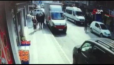 Çocuk yaşta araç kullandı! Dehşet saçtı
