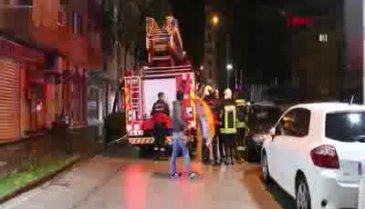 Polis 3 dakikada intihardan vazgeçirdi