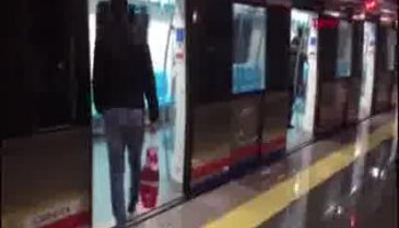 Gebze-Halkalı Banliyö Tren Hattı ilk yolcularını taşıdı