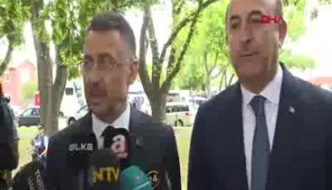 Cumhurbaşkanı Yardımcısı Oktay ve Dışişleri Bakanı Çavuşoğlu'ndan El Nur Camisi'ne ziyaret -4