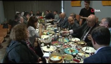 MHP Bursa Milletvekili Vahapoğlu: "Terörist yakıştırması seçmene değil"