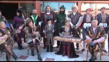 Bursa Bıçak Müzesi'ndeki Nevruz kutlamalarına Doğu Kazakistan Türkleri damga vurdu