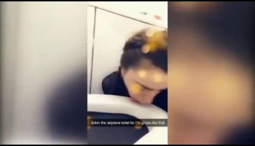 Pes dedirten olay! Uçakta öyle bir şey yaptı ki...