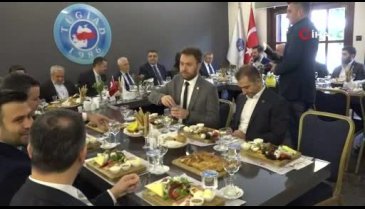 Bursa Büyükşehir Belediye Başkan Adayı Bozbey: "Uygulanacak projelere Bursalılarla karar vereceğiz"