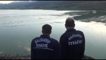 Gölet kenarında ceset bulundu