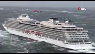 Norveç'te 1300 yolculu gemide panik