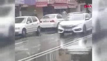 Sokakta çıplak adam şoku!