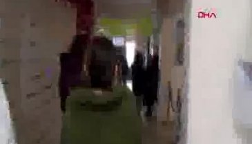 Sezen Aksu bu kez oyunu kullandı