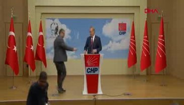 Öztrak: Bu düzeysizlikte bir seçim kampanyası hiç yaşanmadı