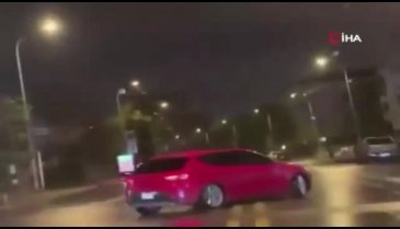 Drift yapan trafik magandası kamerada