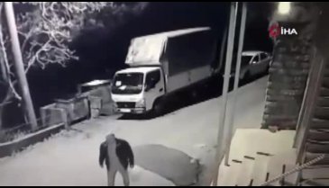 Cesur vatandaş hırsızı böyle kaçırdı