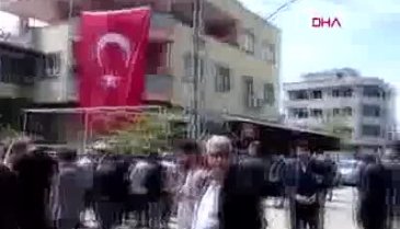 Bedelli askerlik yolunda ölmüştü... Arkadaşının yanına defnedildi!