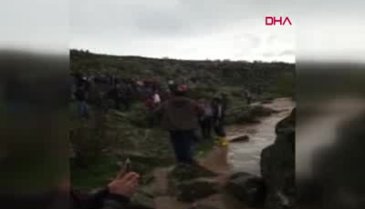 Ot toplamaya gitmişlerdi, mahsur kaldılar