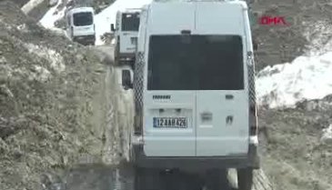Öğrencilerin bu görüntüsü yürek burktu!