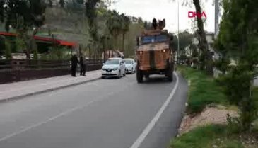 Sınıra askeri sevkıyat devam ediyor