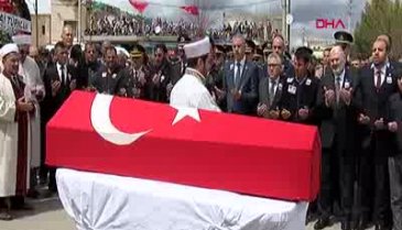 Zeytindalı şehidi Niğde'de toprağa verildi