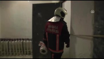 Ankara'da istinat duvarı çöktü
