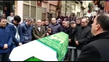 Bursa'da düğün dönüşü kazada ölen iki kardeş son yolculuğuna uğurlandı