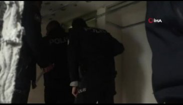 Tadilat sırasında bulunan insan iskeleti, kadavra çıktı