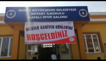 Nilüfer kariyer günlerine Bursada Bugün imzası