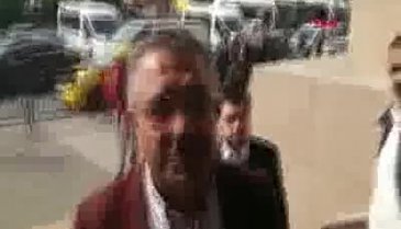Ekrem İmamoğlu mazbatasını aldı