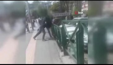 Bursa'da adliye önünde kan aktı, o anlar kameralara yansıdı