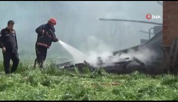 Bursa'da kereste imalathanesi alevlere teslim oldu