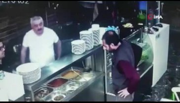 'Sadaka kutusu hırsızı' evine yapılan baskınla yakalandı