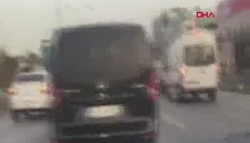Makas atarak ilerleyen trafik magandası yakalandı