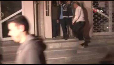 Günler sonra evlerine girdiler