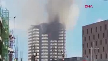 Filipinler'de plazada yangın çıktı!