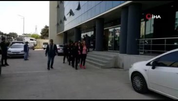 Bursa'da çelik kasalarla uyuşturucu taşıyan çete hakim karşısında