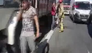 TEM'de zincirleme kaza! Kamyonun altında sıkıştı