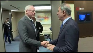 Bakan Akar'dan James Jeffrey ile kritik görüşme