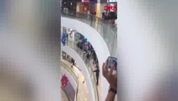 Tekvandocular ile spor merkezi çalışanları AVM'de birbirine girdi