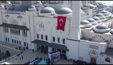 Büyük Çamlıca Camii'nde açılış töreni