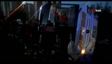Yolcu otobüsü şarampole devrildi! Ölü ve yaralılar var