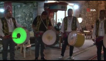 Bursa'da ramazan davulcuları ilk mesaisine başladı