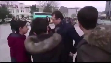 Ekrem İmamoğlu için şarkı yazdı