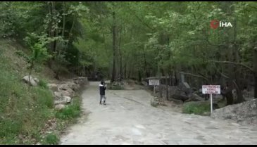 Bursa'daki Sadağı Kanyonu, gezenleri büyülüyor