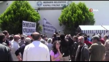 Bursa'da kefenli protesto!