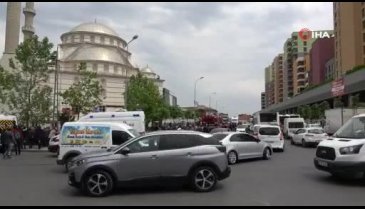 Eski eşi çocuğunu göstermeyince caminin çatısına çıktı