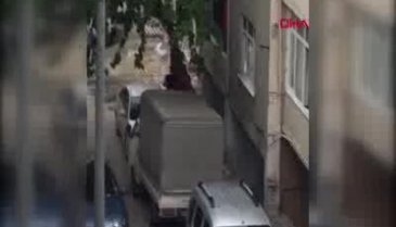 Çocukları izleyip mastürbasyon yaparken yakalandı