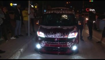 Galatasaraylılar, Bursa'da şampiyonluklarını kutladı
