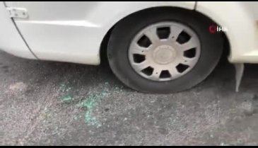 Kırmızı ışıkta bekleyen sürücüye silahlı saldırı